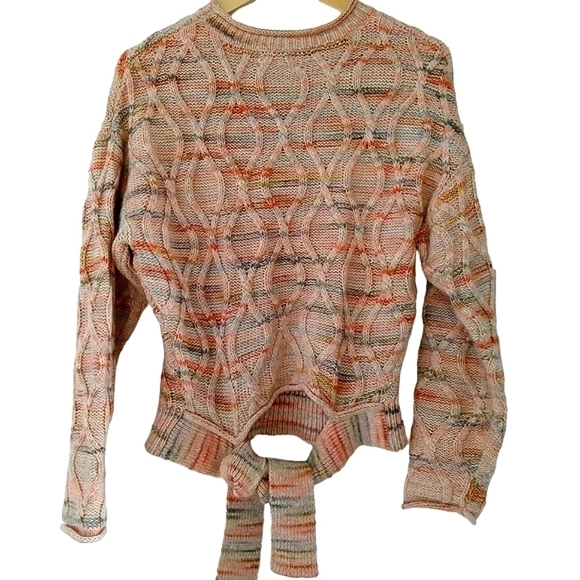 Target Universal Thread Women's Sweater  Crew Neck Tie-Back Pullover - Picture 3 of 14